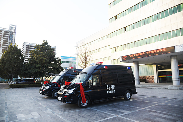 安徽阜阳采购警用突击车(图3)