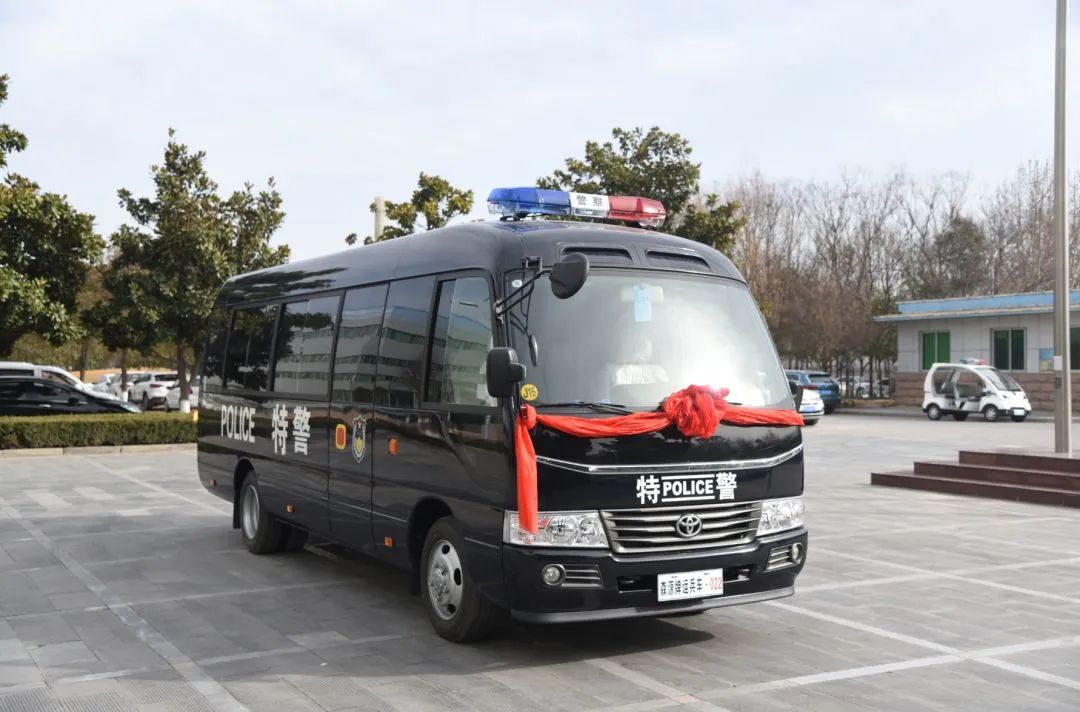 广东东莞市采购运兵车(图2)