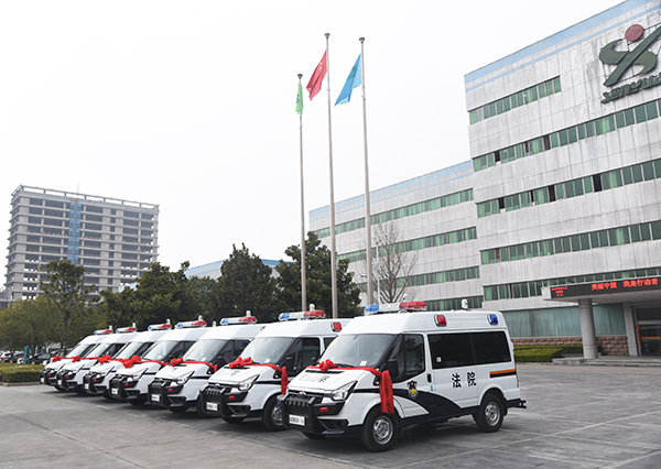 海南采购7台多功能囚车(图3)