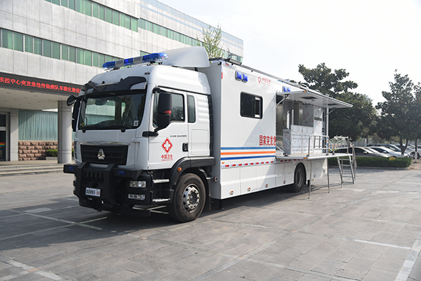 森源鸿马医疗饮食保障车(图4)