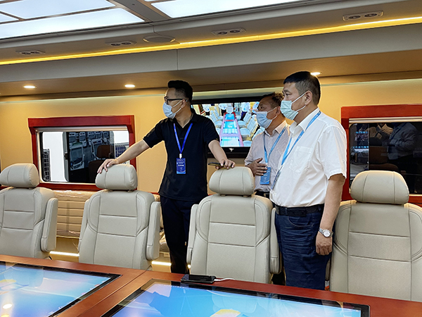 精彩车型矩阵 先进技术实力——森源鸿马携高科技 装备亮相第十二届交博会(图4) 精彩车型矩阵 先进技术实力——森源鸿马携高科技 装备亮相第十二届交博会(图4)
