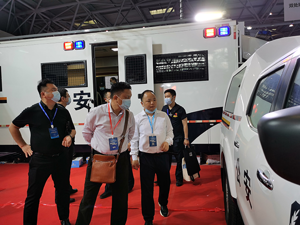 精彩车型矩阵 先进技术实力——森源鸿马携高科技 装备亮相第十二届交博会(图9) 精彩车型矩阵 先进技术实力——森源鸿马携高科技 装备亮相第十二届交博会(图9)