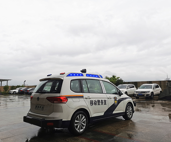 福建福安市多功能移动警务平台上岗(图4)
