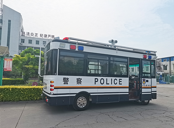 焦作移动警务室上岗，助力街面警务新模式！(图3)