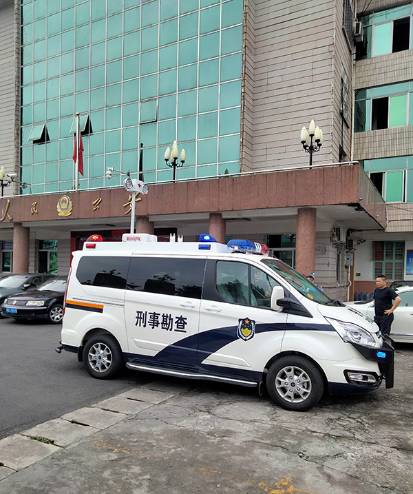 福建南安市刑事勘查车上岗(图2)