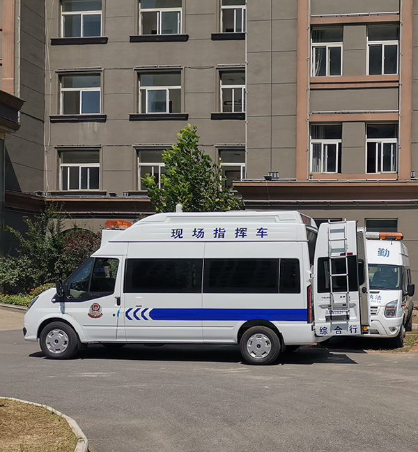 山东城管指挥车上线||助力城管执法(图2)