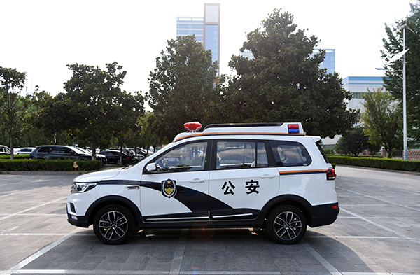 电动巡逻车(图4)