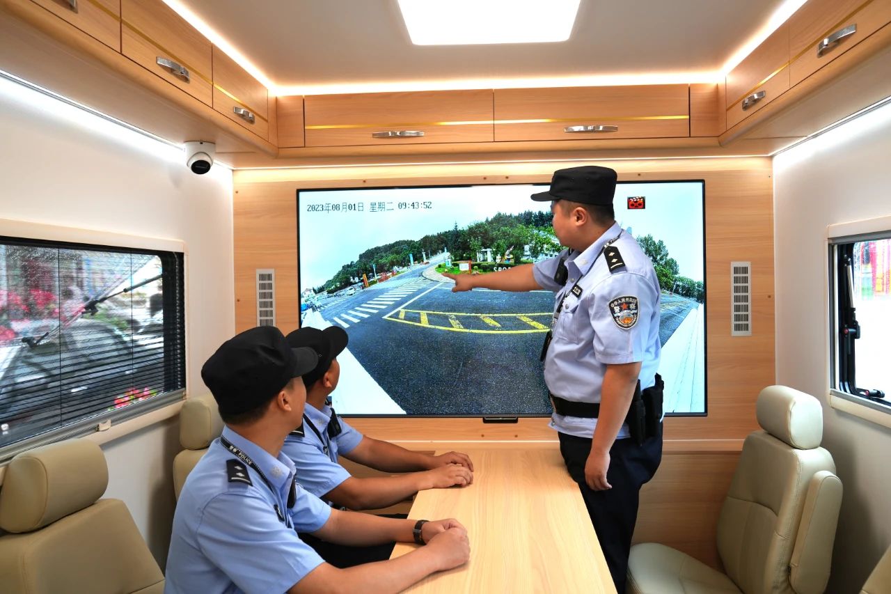 移动警务跑出社会治理“加速度”(图2) 移动警务跑出社会治理“加速度”(图2)