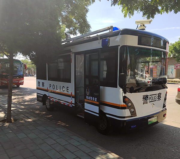 移动警务跑出社会治理“加速度”(图4) 移动警务跑出社会治理“加速度”(图4)