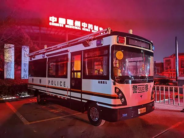 移动警务跑出社会治理“加速度”(图5) 移动警务跑出社会治理“加速度”(图5)