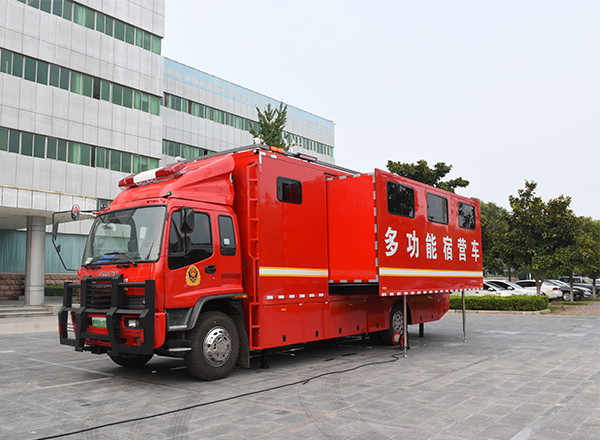 消防员的战地之“家”||森源鸿马多功能宿营车(图3) 消防员的战地之“家”||森源鸿马多功能宿营车(图3)