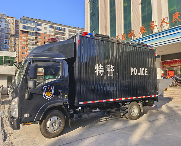以车代库 快速出击||河南驻马店装备运输车列装(图2)