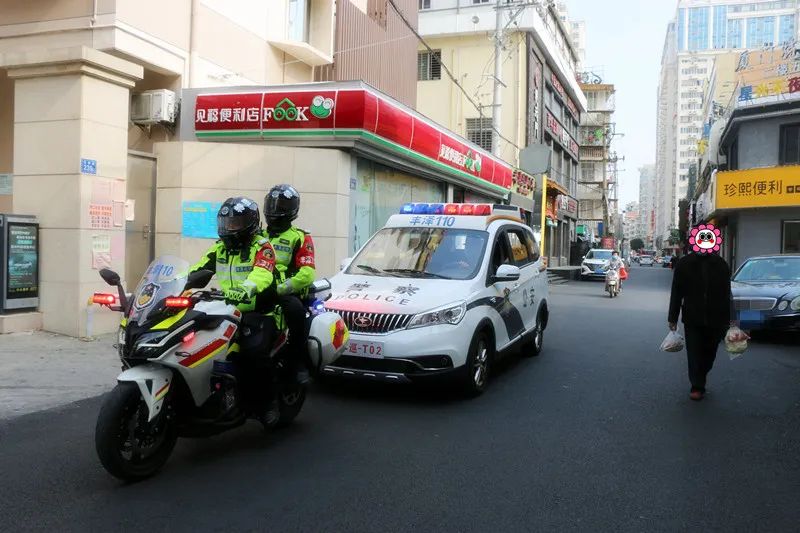 巡逻防控护平安 森源鸿马电动巡逻车“平安守护”进行时……(图2) 巡逻防控护平安 森源鸿马电动巡逻车“平安守护”进行时……(图2)