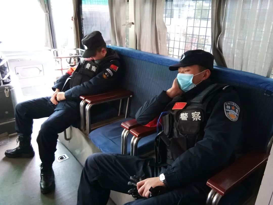 警务方舱就是家||森源鸿马智慧警务便民工作站爱警暖警(图3) 警务方舱就是家||森源鸿马智慧警务便民工作站爱警暖警(图3)