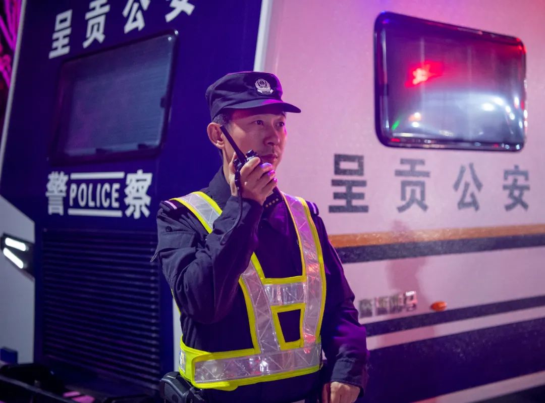 新年新气象！新装备亮相执勤卡点(图6)